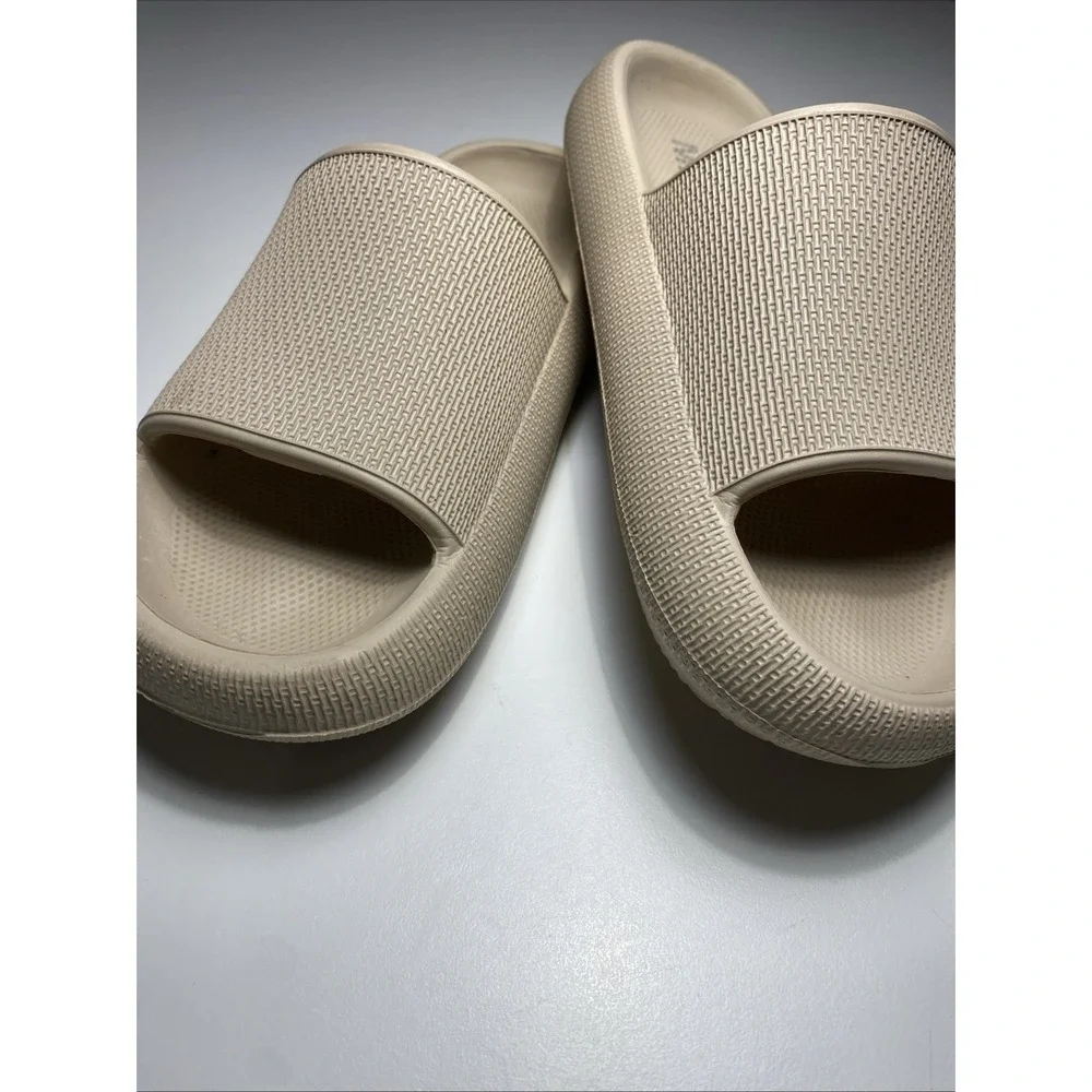MIA Lexa Womens 8 Beige Faux Leather Summer Strappy Slides Sandals‎ Flat