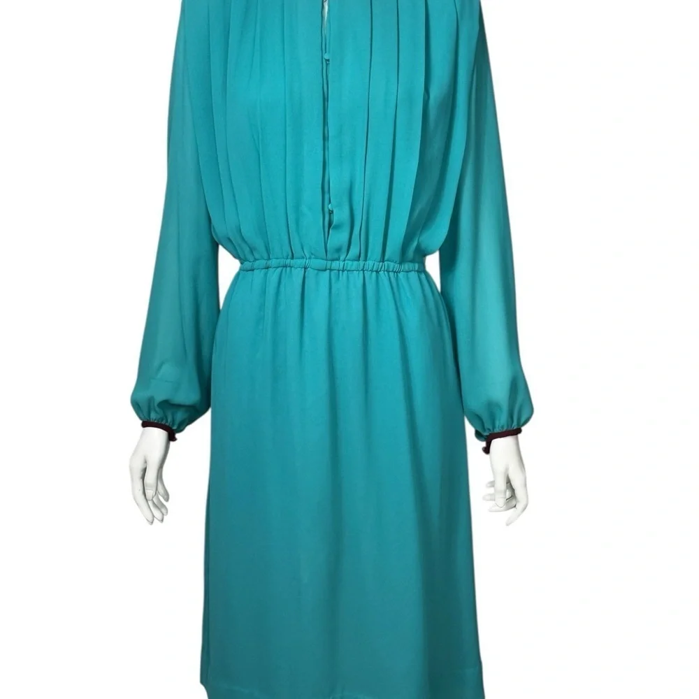 Victor Costa 70’s Turquoise Long Sleeve Pleated Dress Size 12. K-34