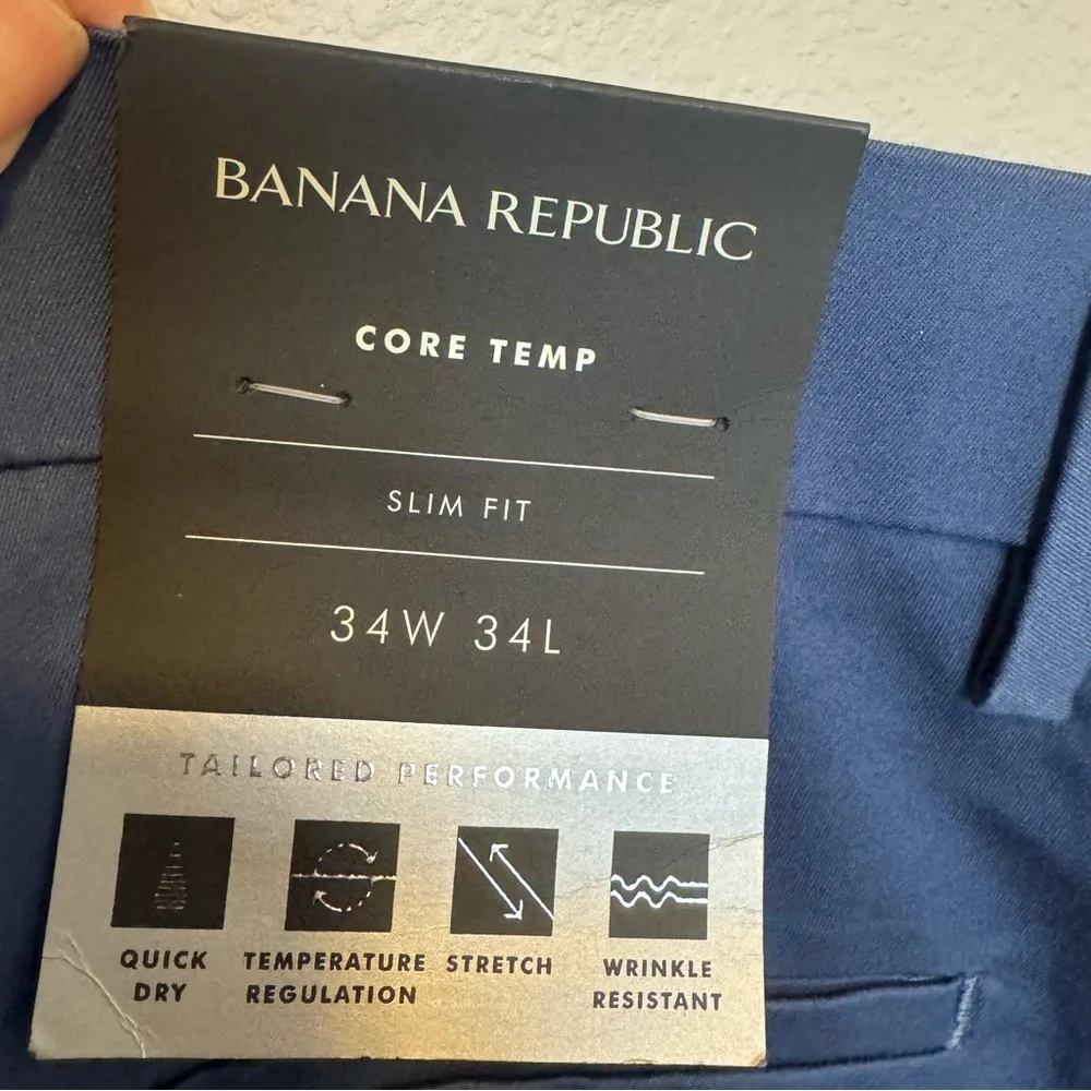 Banana Republic elegant dark