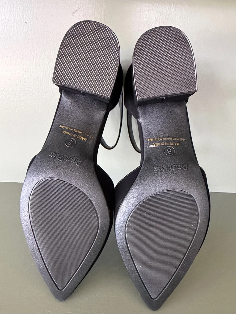 Dream Pairs Black Pointed-toe Block Heel Ankle-Strap Pumps - Size 8 - NWT