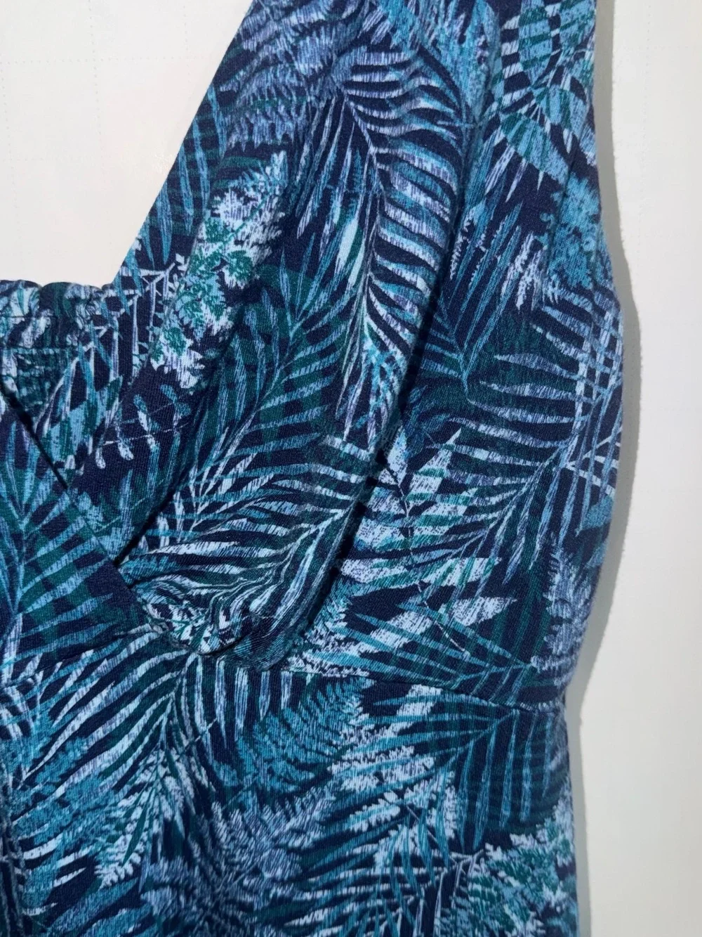Tommy Bahama lightweight palm
