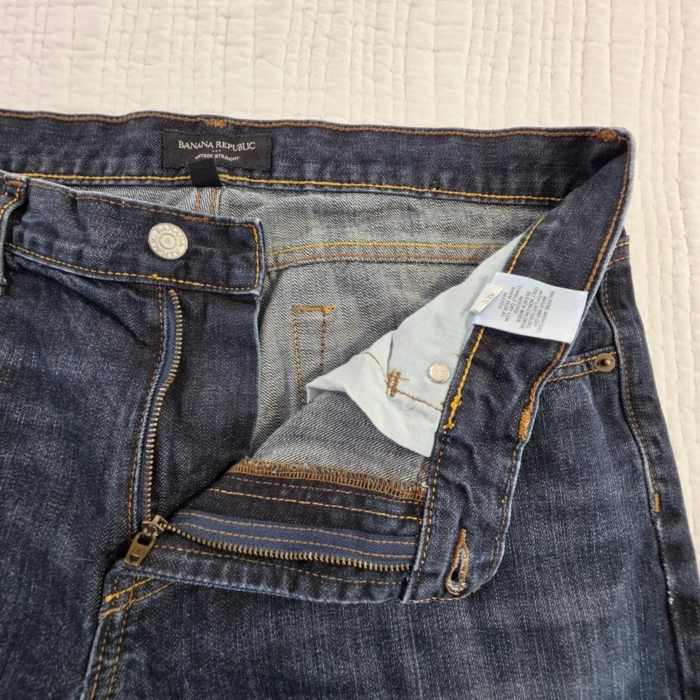 Banana Republic casual crafted essential