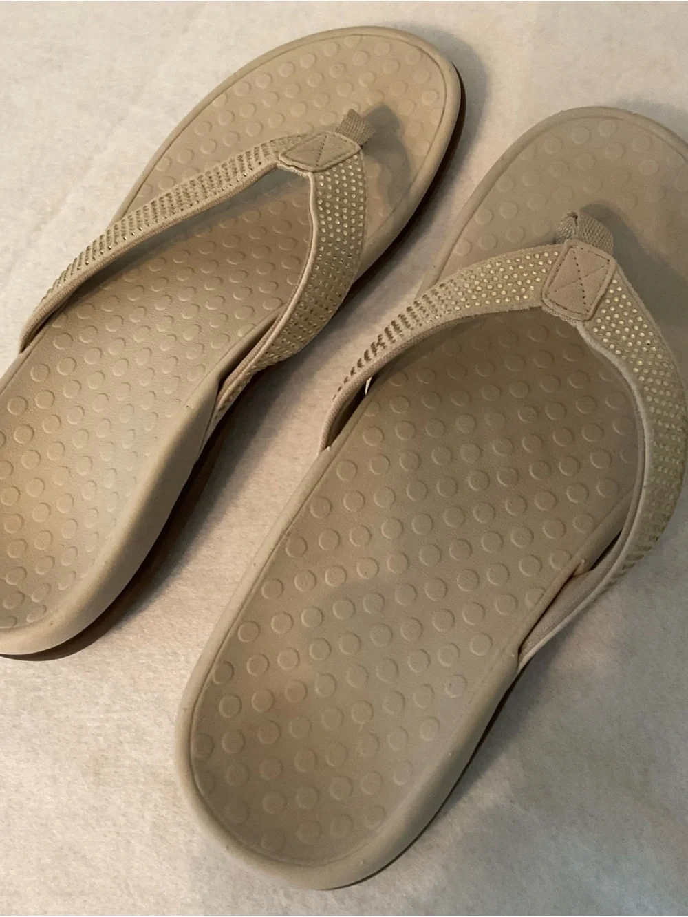 Vionic soft flip