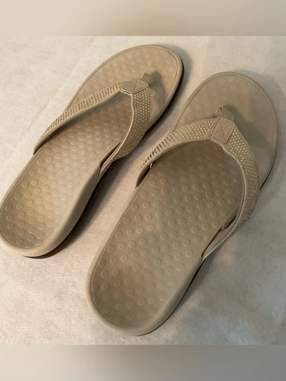Vionic fit lightweight cushioned