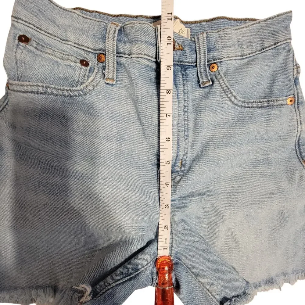 Madewell High-Rise Denim Shorts Women’s 24 Light Wash Raw Frayed Hem
