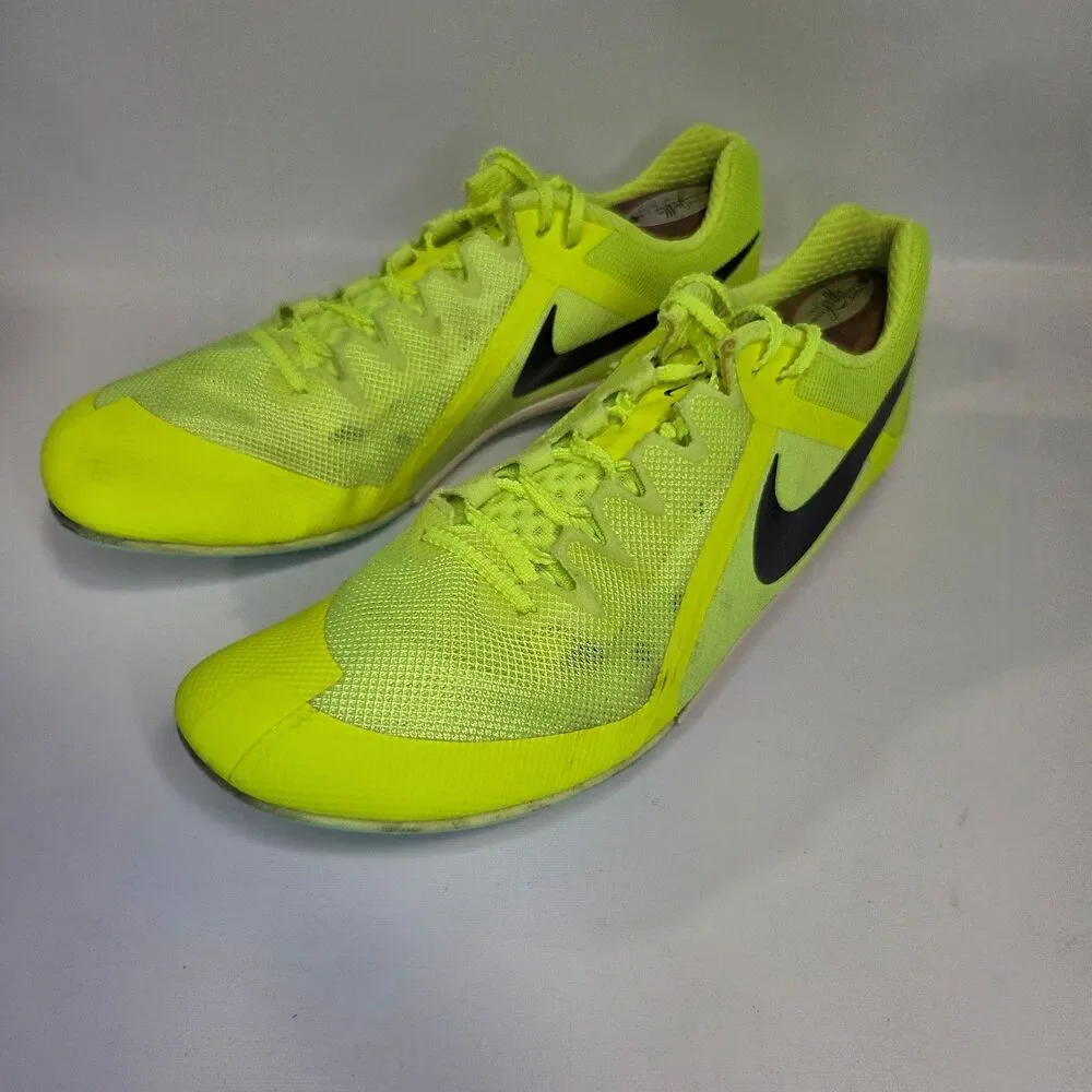 Nike zoom rival