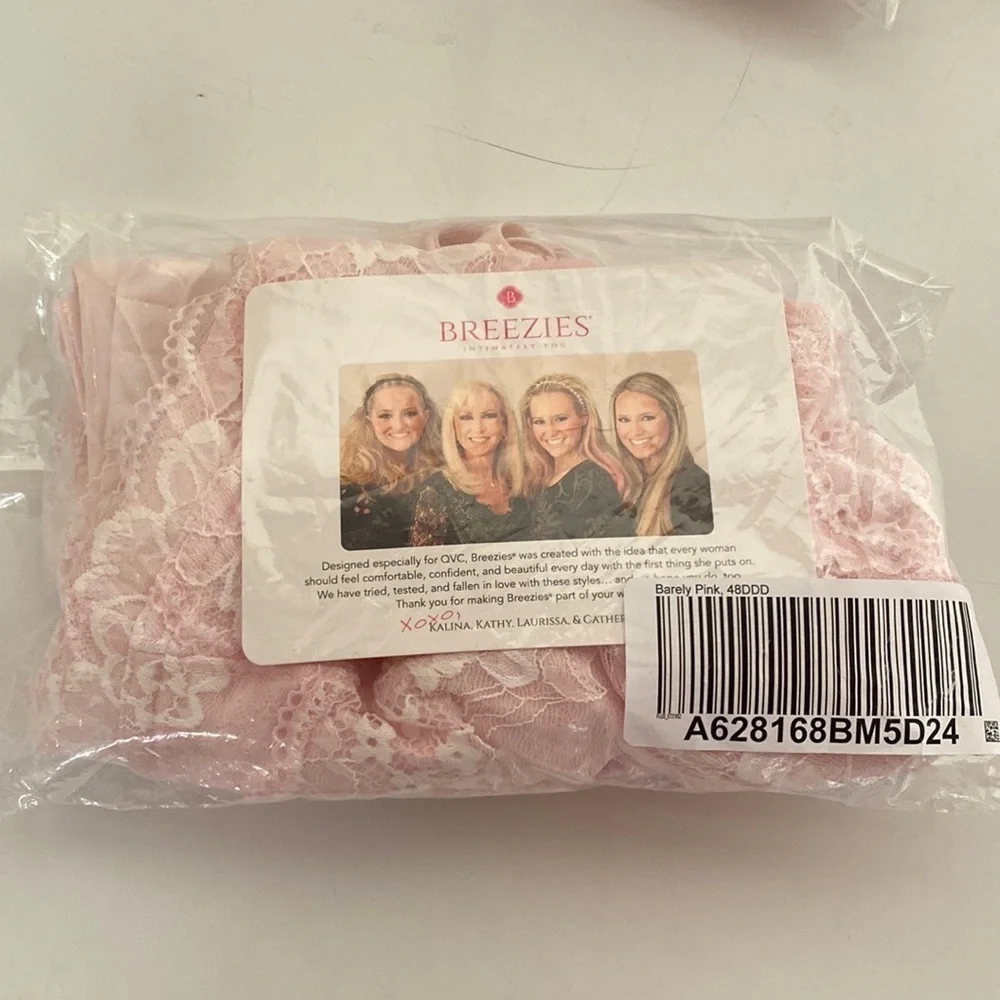 Breezies nwt two
