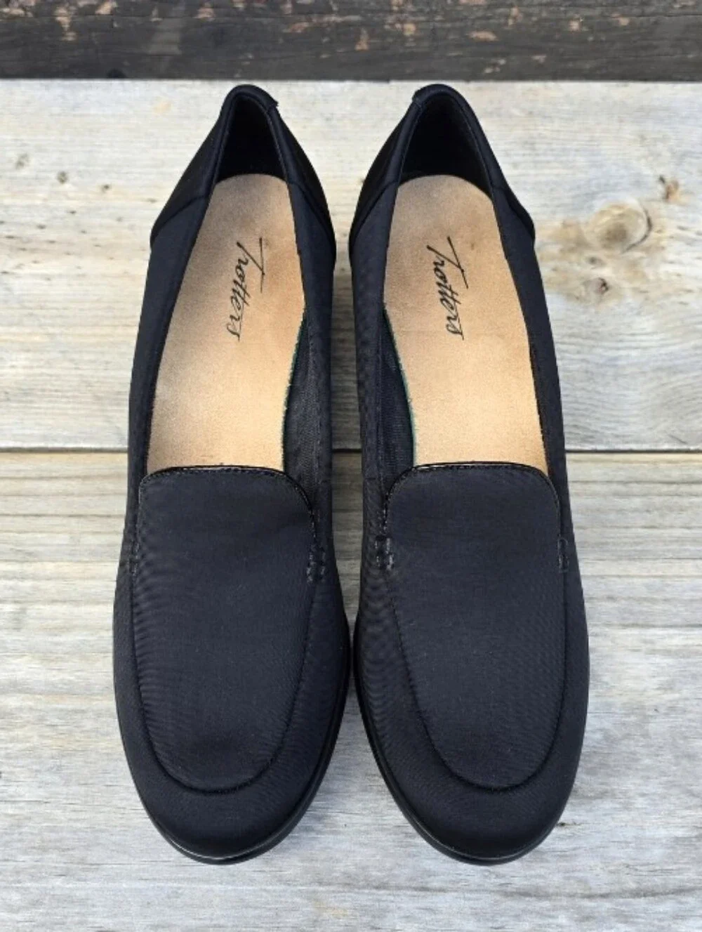 Trotters NEW Quincy 90s Office Siren Block Heel Comfort Heeled Loafer Pumps 9.5N