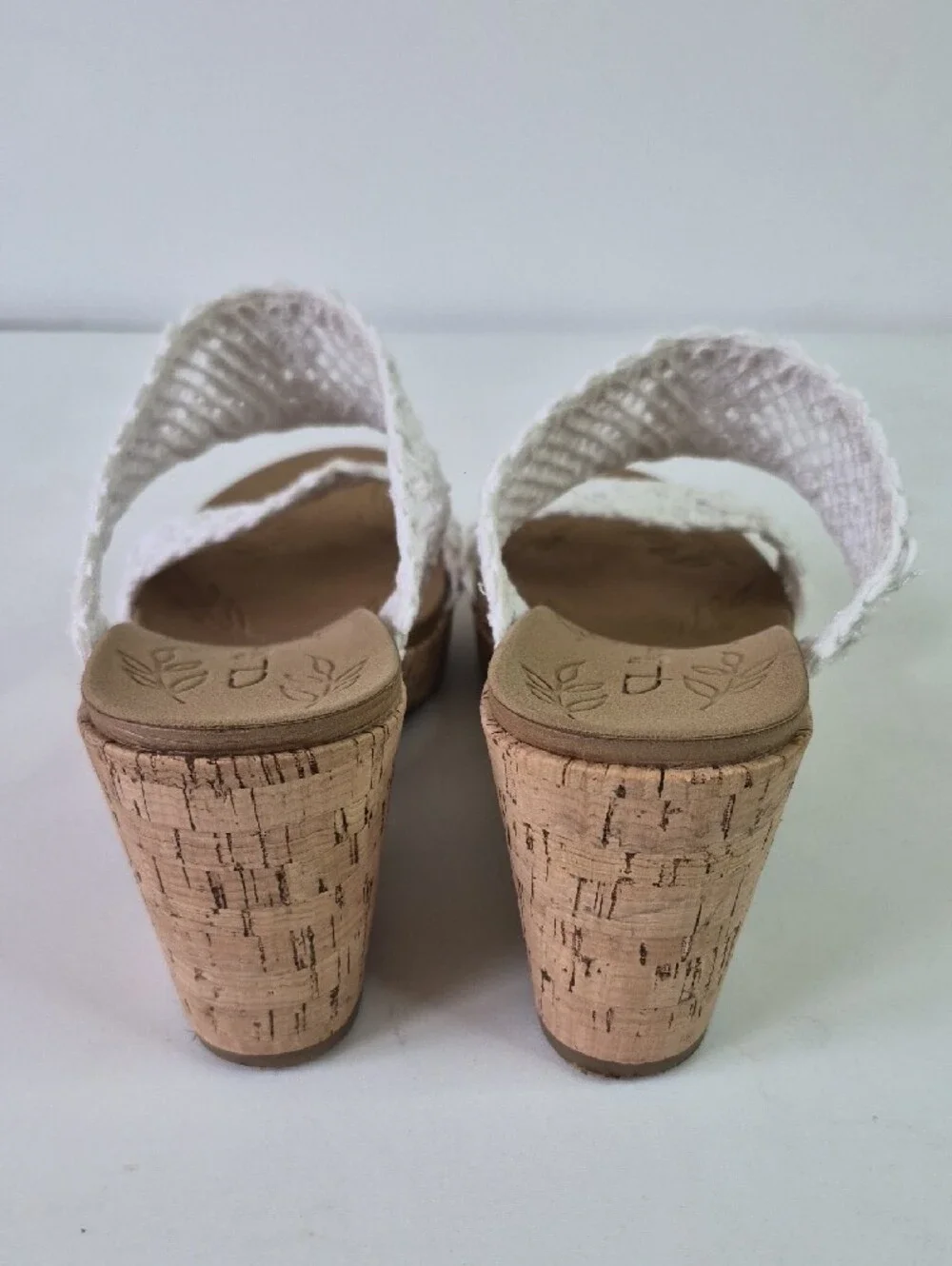 CL by Laundry open toe