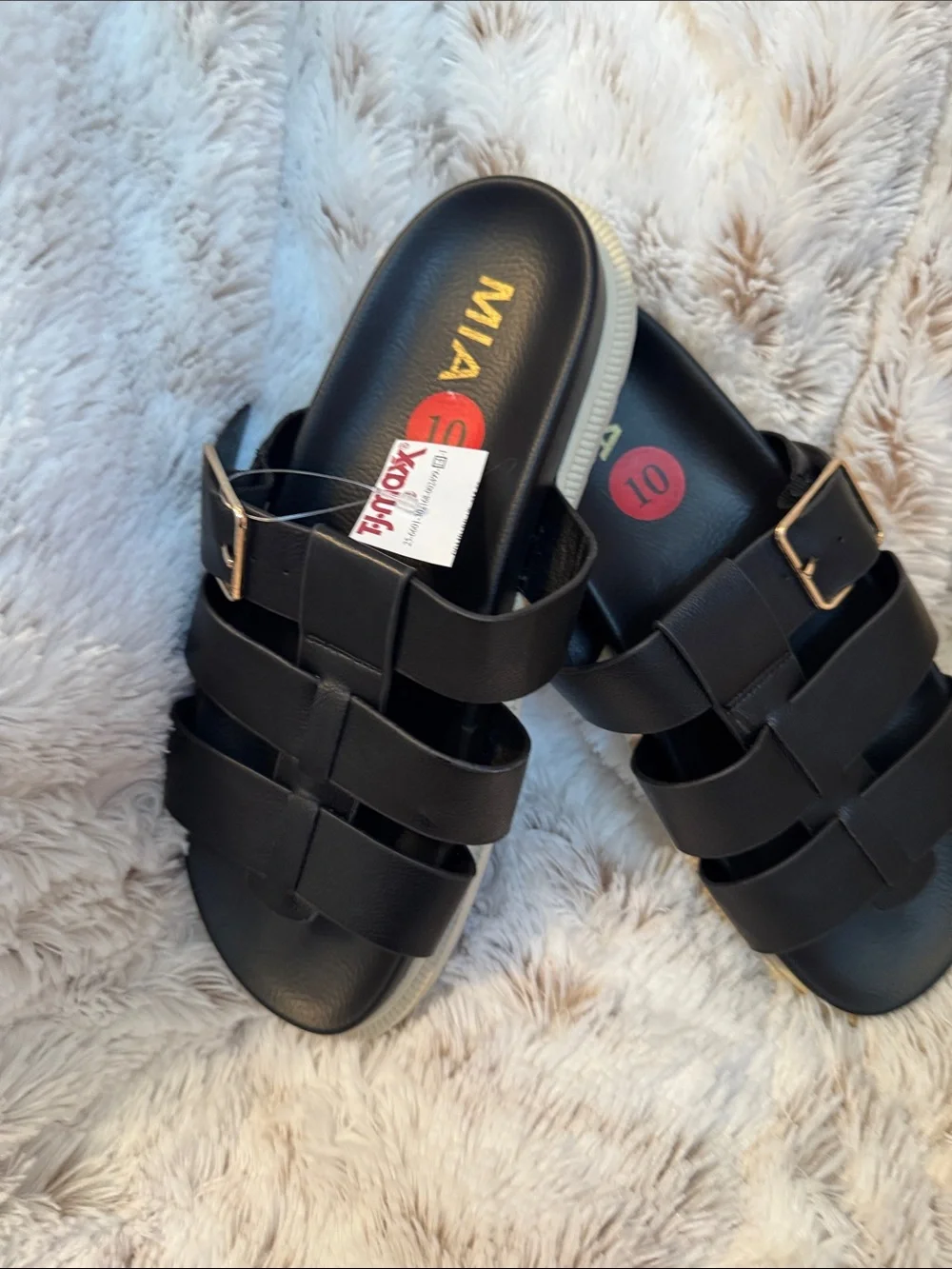 MIA black side