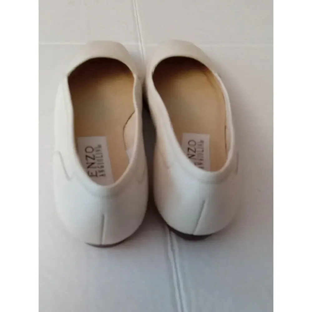Enzo Angiolini step out