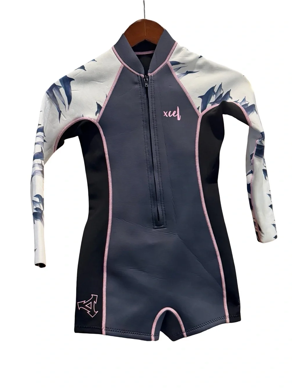 XCEL | Girls' Long Sleeve Shorty Wetsuit - Charcoal w/Dolphin Print Sleeves | 12