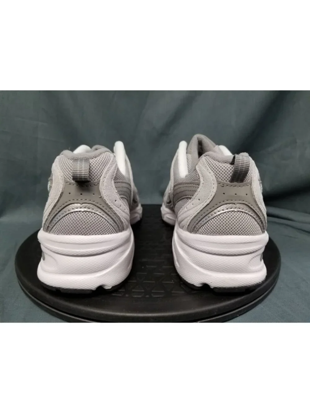 New Balance 530 Raincloud MR530CK Women's Size 8.5 NEW NO BOX!