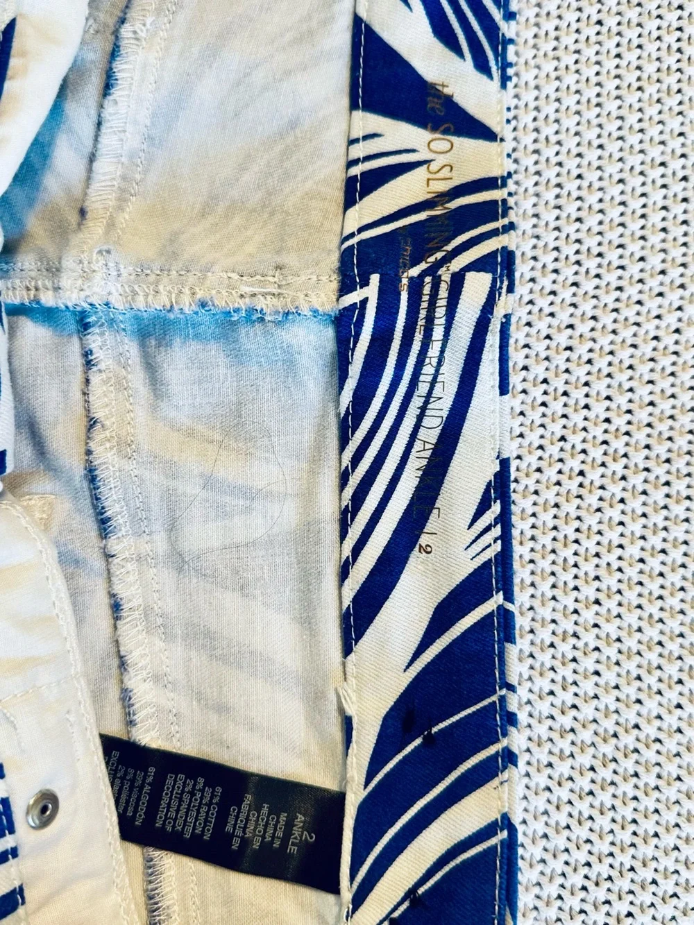 Chicos easy tapered