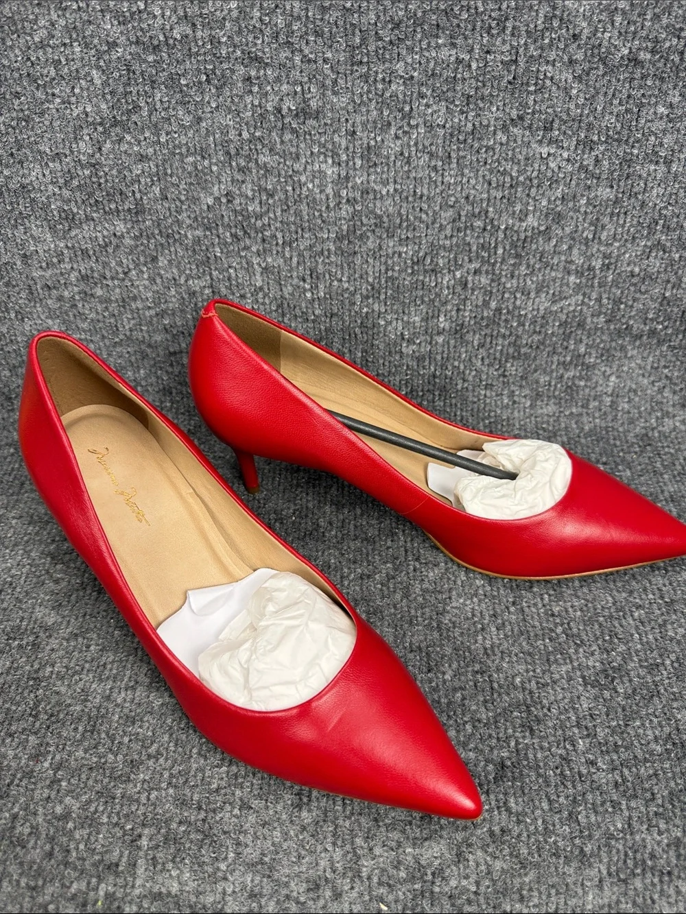 Massimo Matteo sleek red