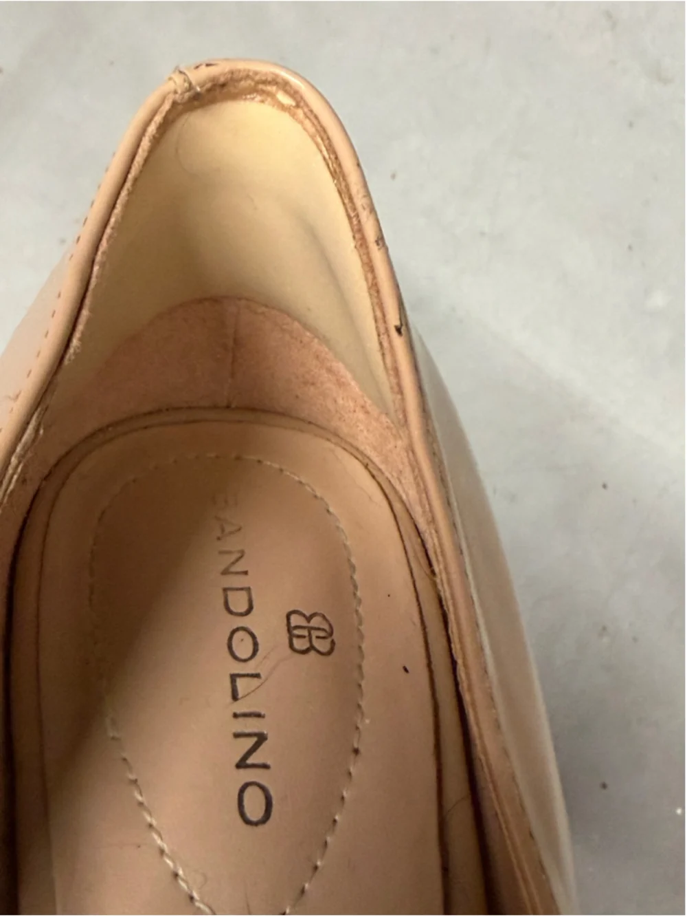 Bandolino Beige Heels Size 7