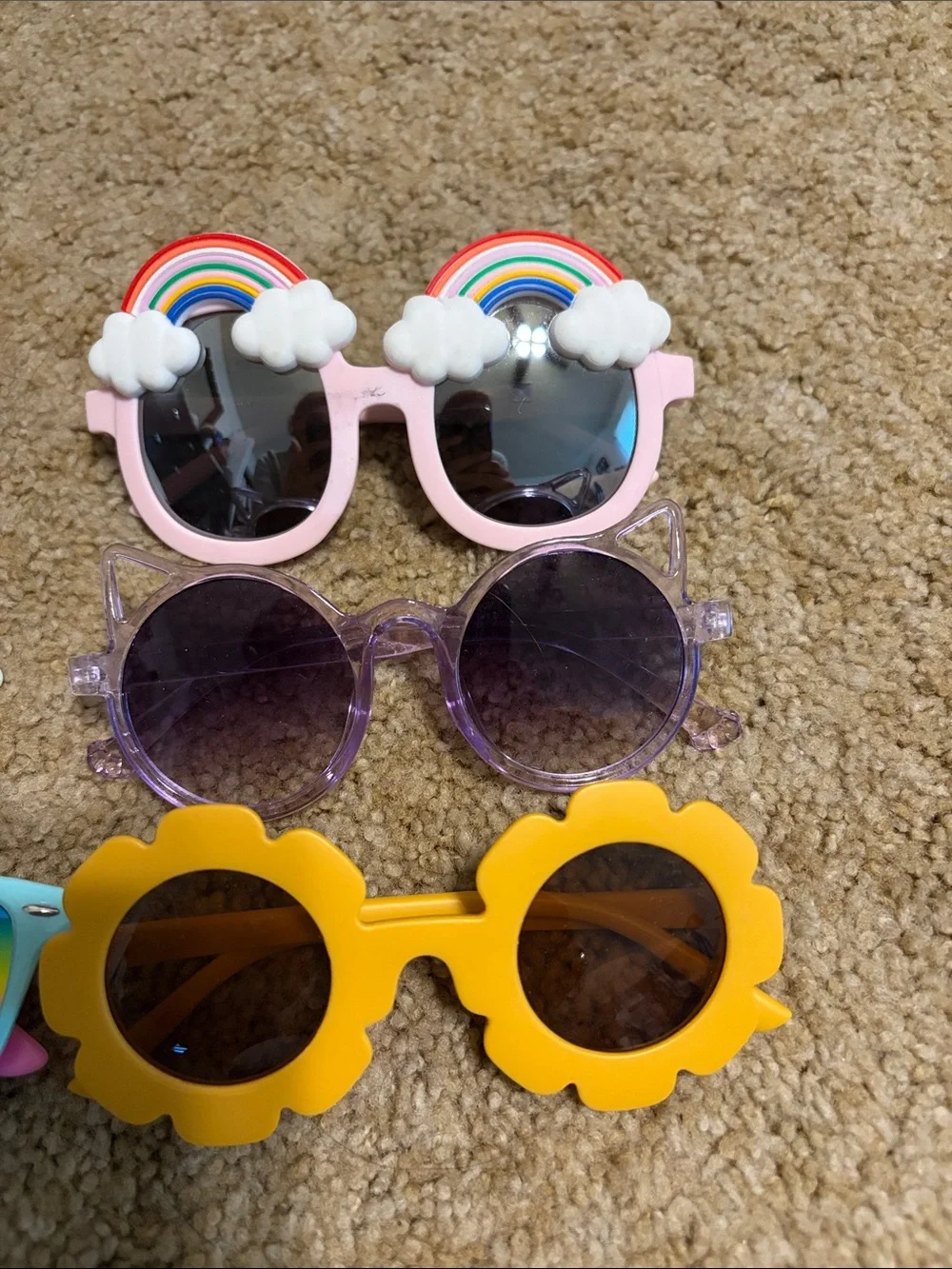 10 Assorted Girls Sunglasses