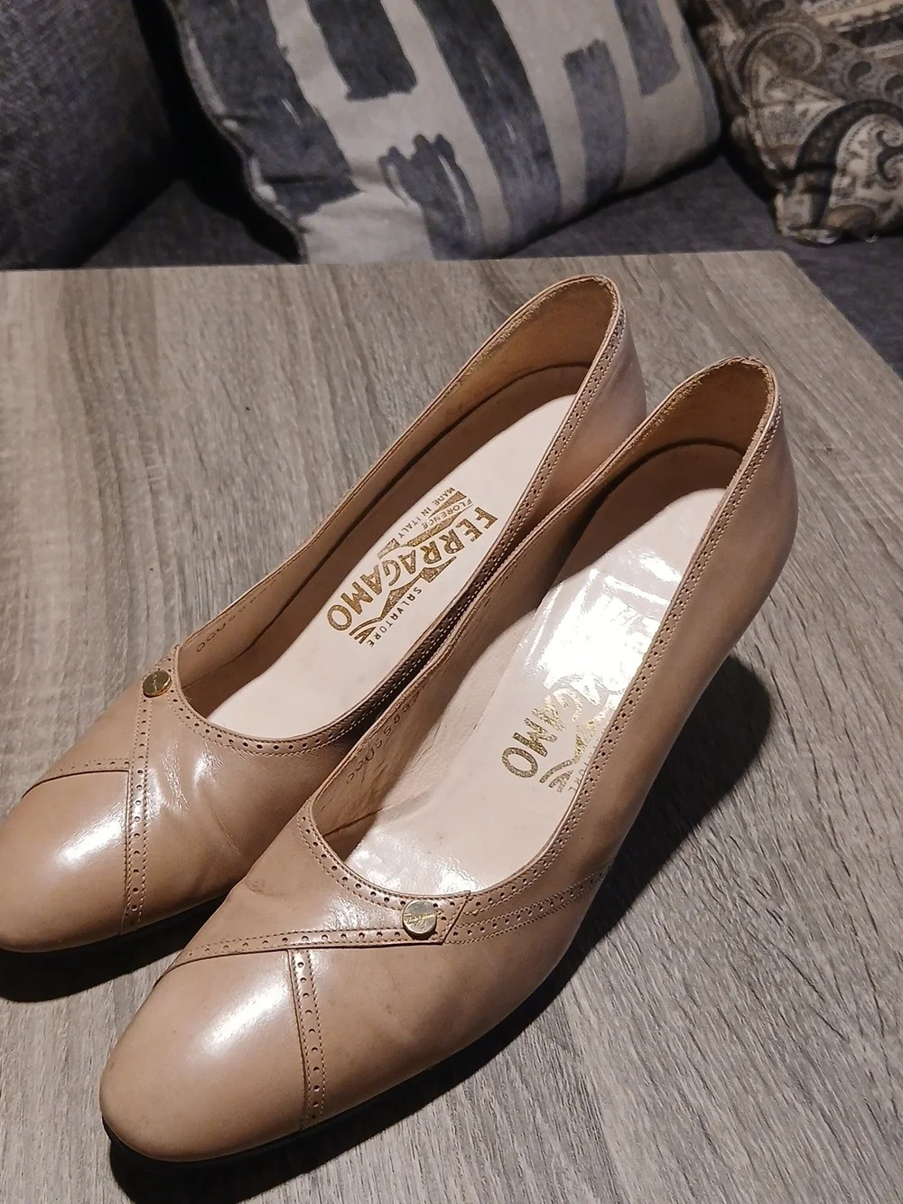 Salvatore Ferragamo classic salvatore