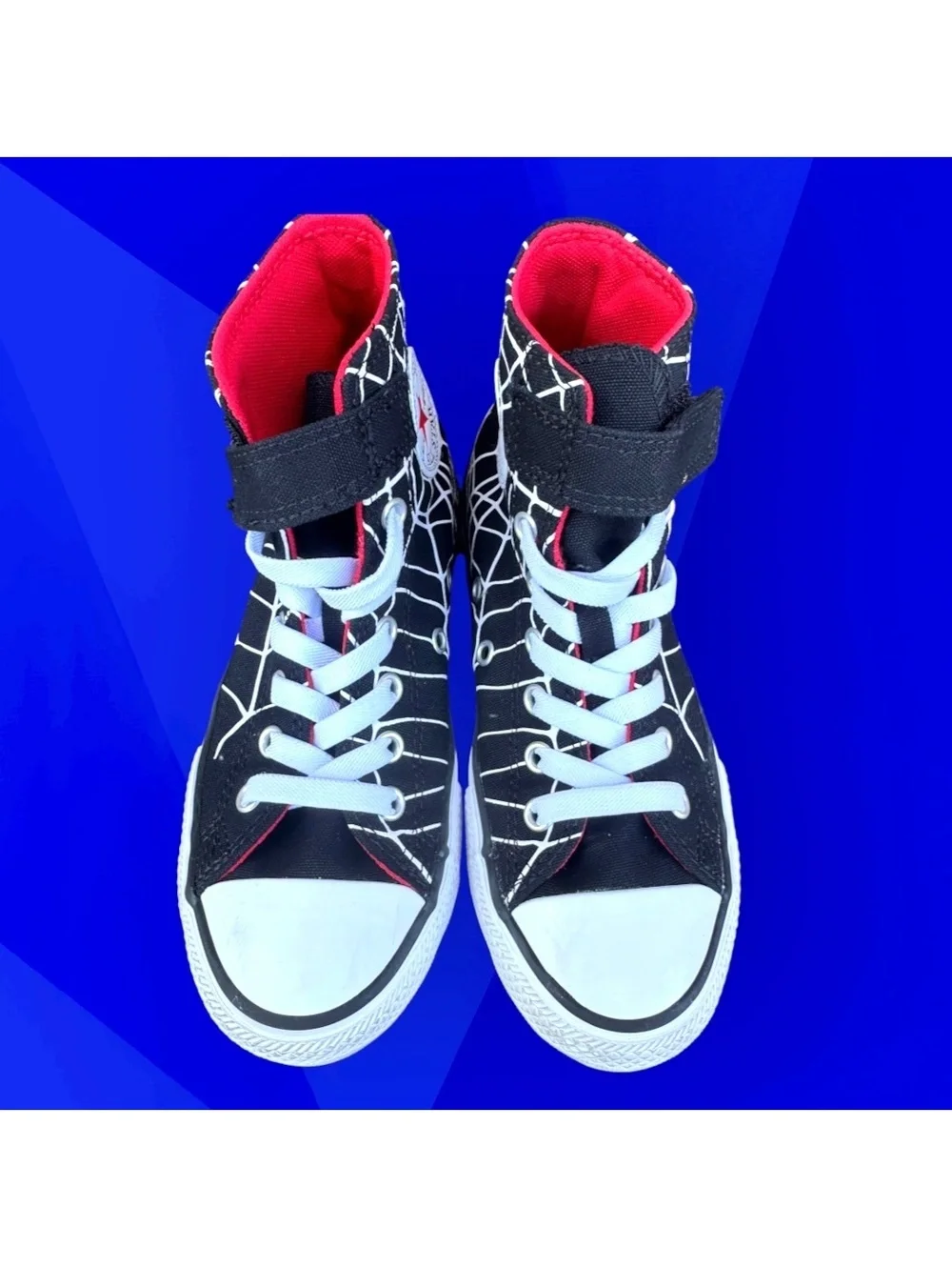 Converse spooktacular stylish