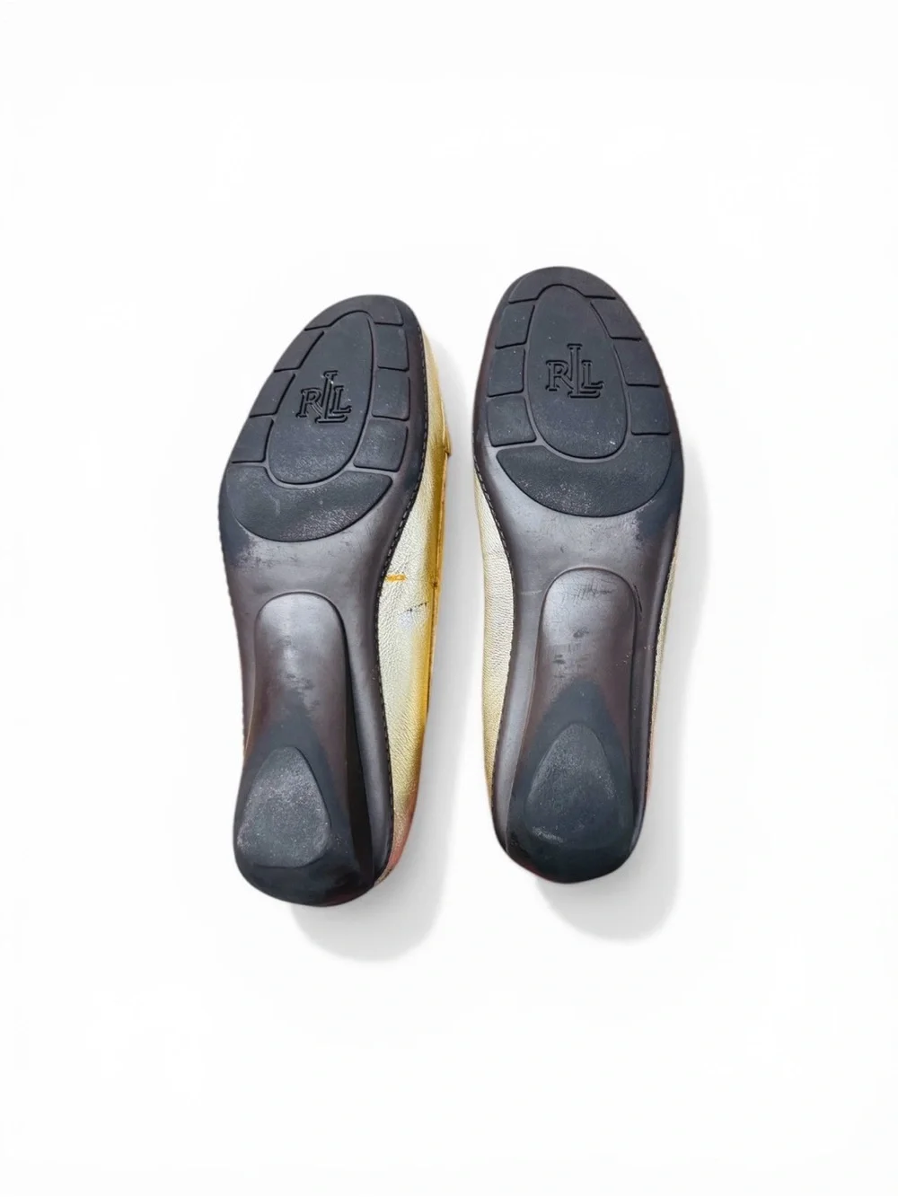 Ralph Lauren rounded edge flaws