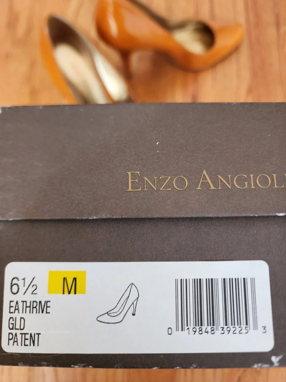 Enzo Angiolini padded eathrive