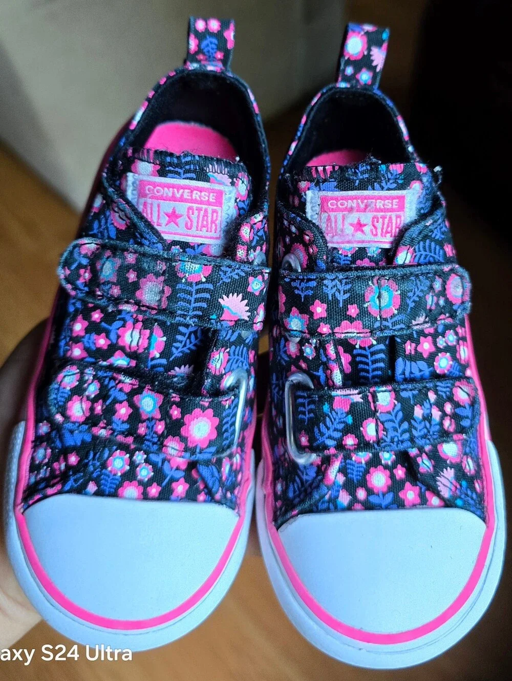 Converse @used good