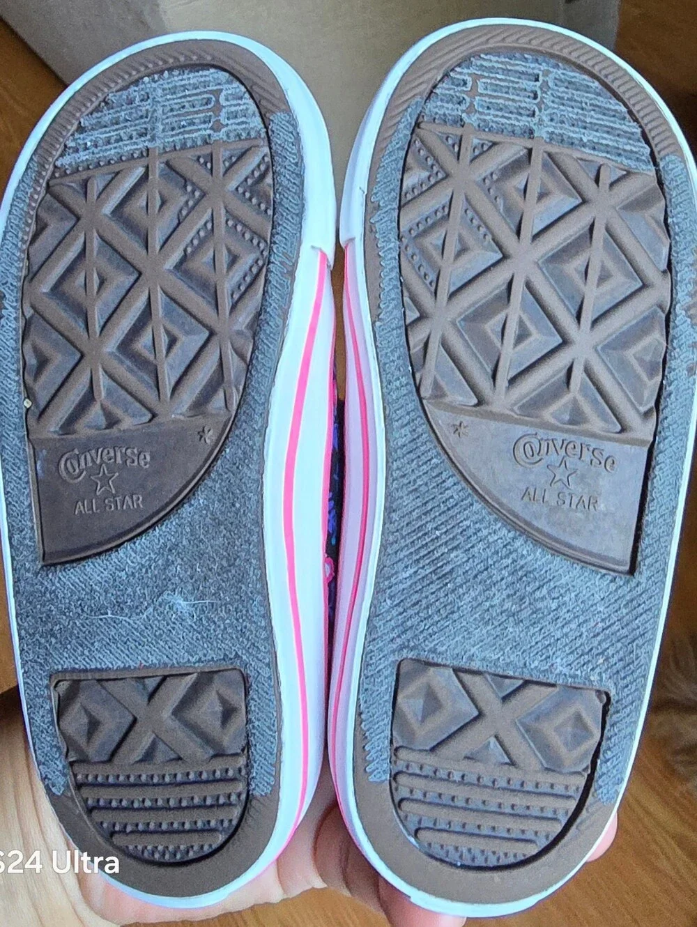 Converse @used good