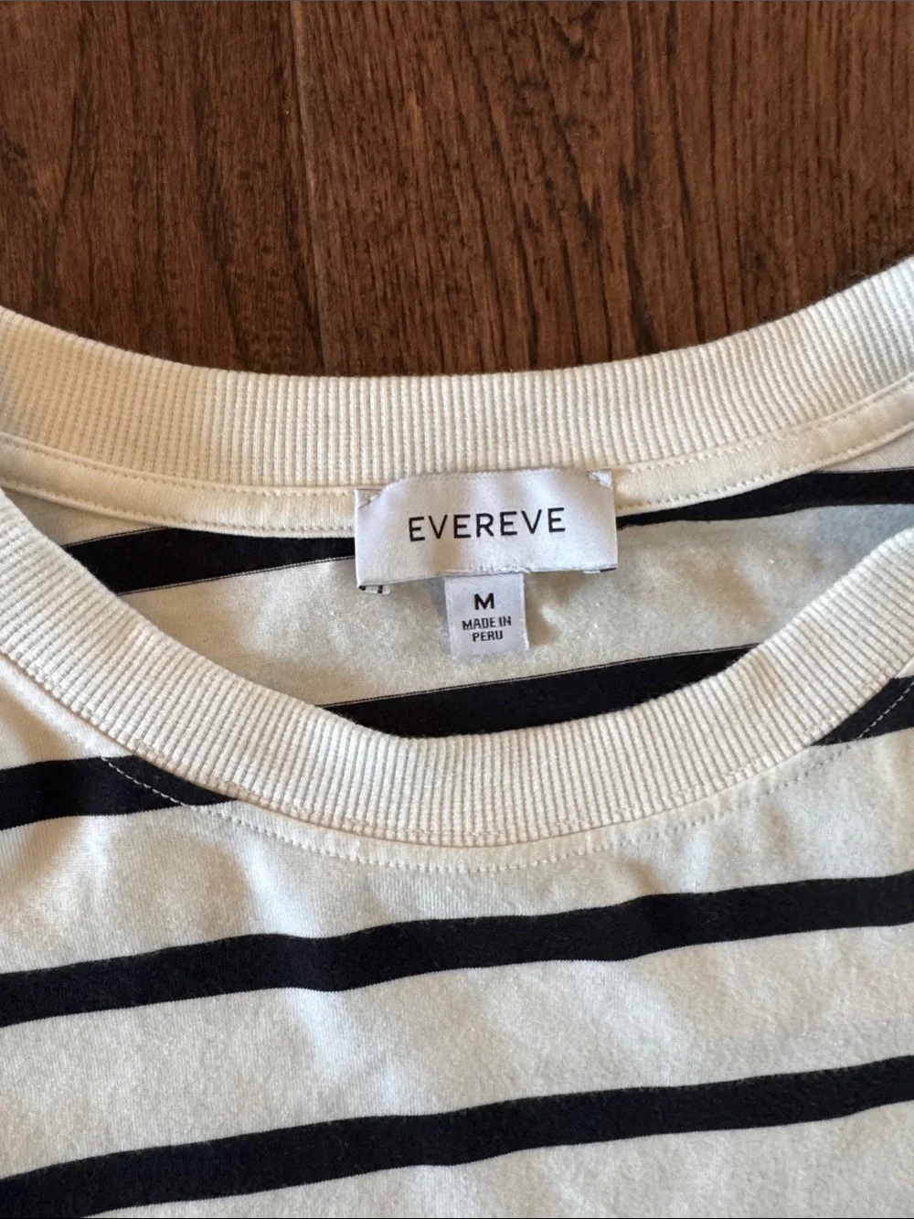 Evereve sleeve crew neat