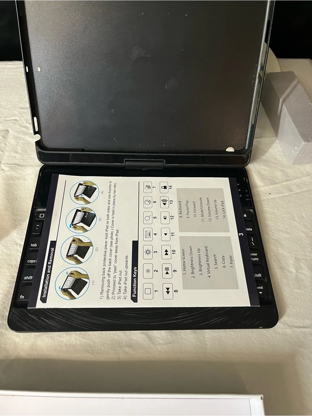 Wireless Bluetooth Tablet Keyboard with Blue Backlight