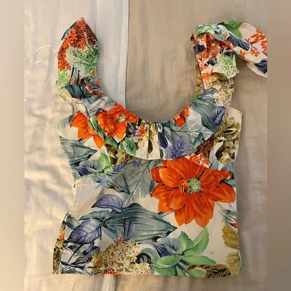Zara ruffled super