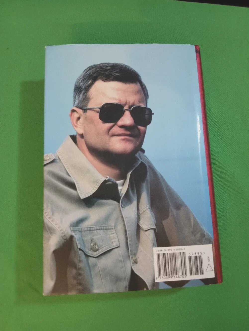 Tom Clancy 📚 𝐓𝐨𝐦