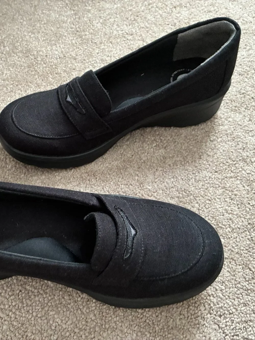 Bzees almost new