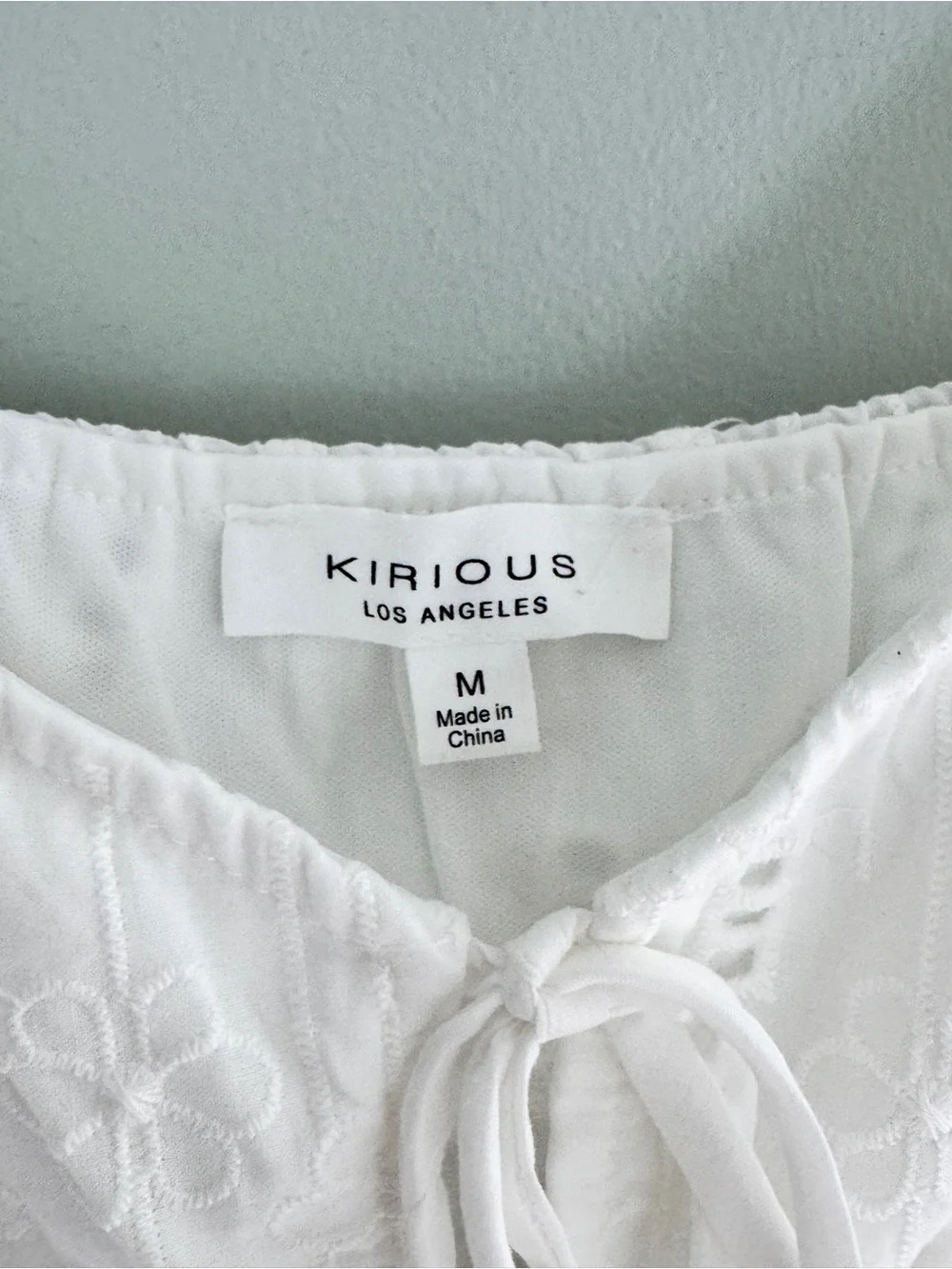 Kirious Los Angeles White Eyelet Tie Front Babydoll Tank Top M NWT