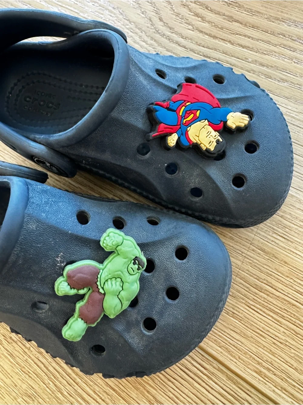 CROCS lightweight clogs