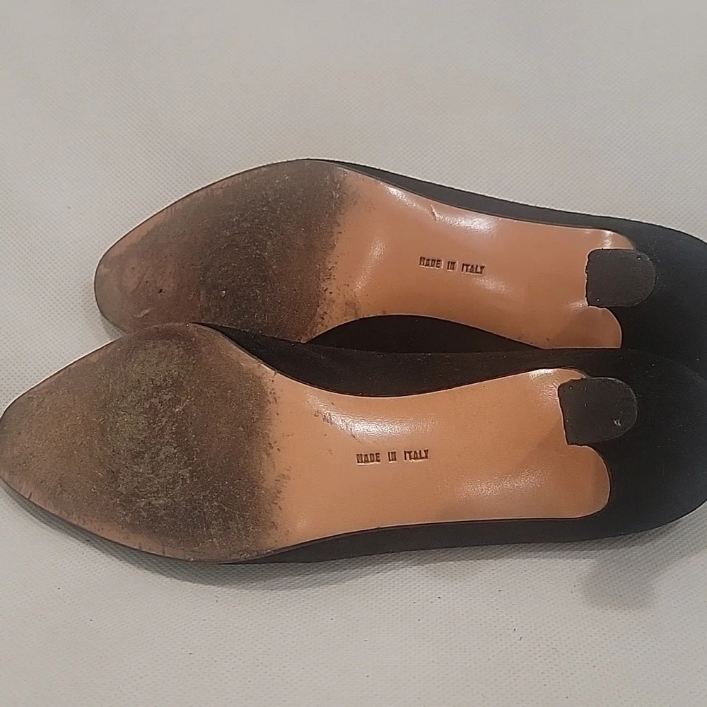 SALVATORE FERRAGAMO BLACK SUEDE 2-3/4
