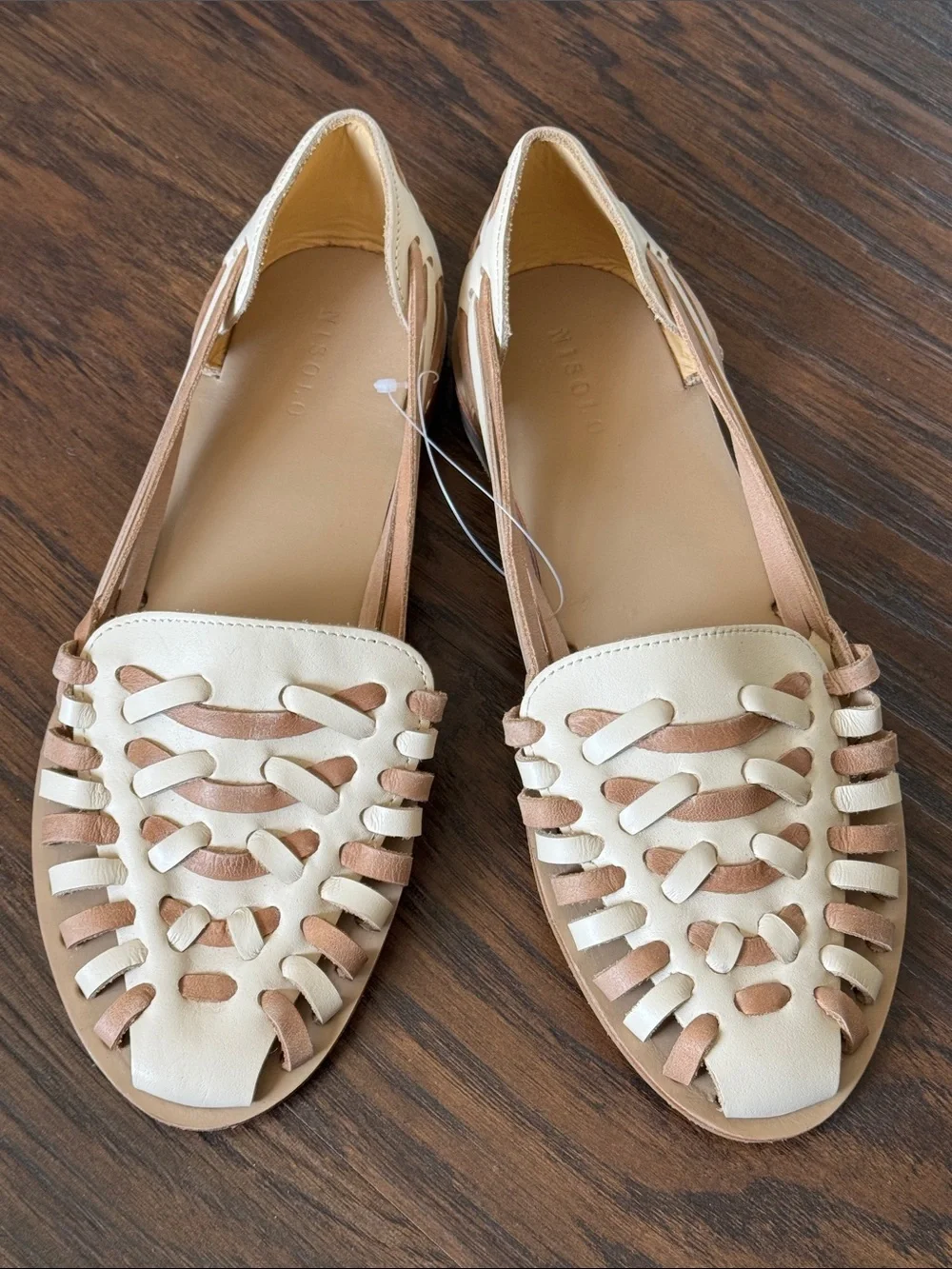Nisolo woven leather
