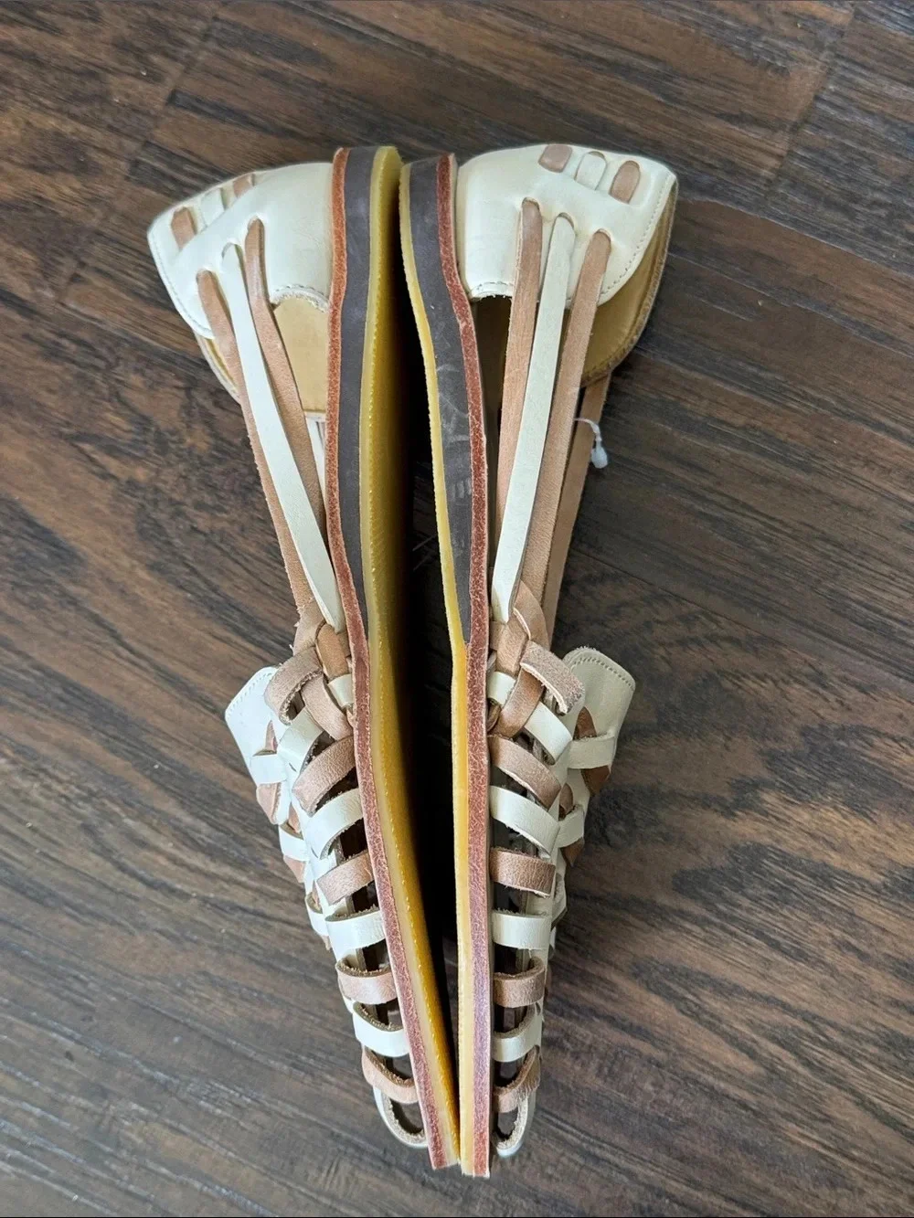 Nisolo woven leather