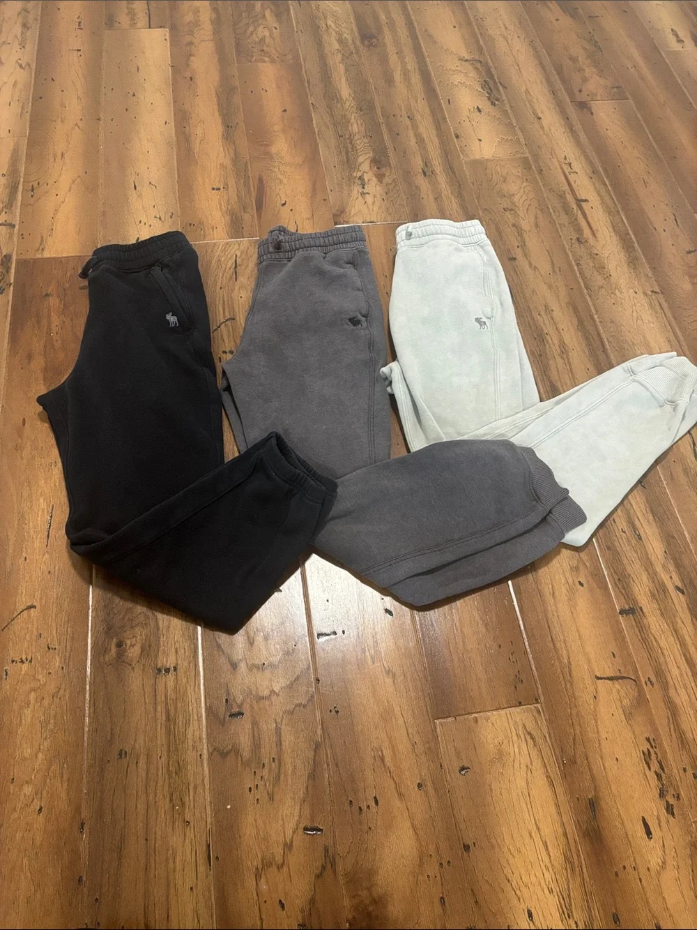 Abercrombie Kids A&F Essentials - Bundle of 3 Pants - 11/12 Long