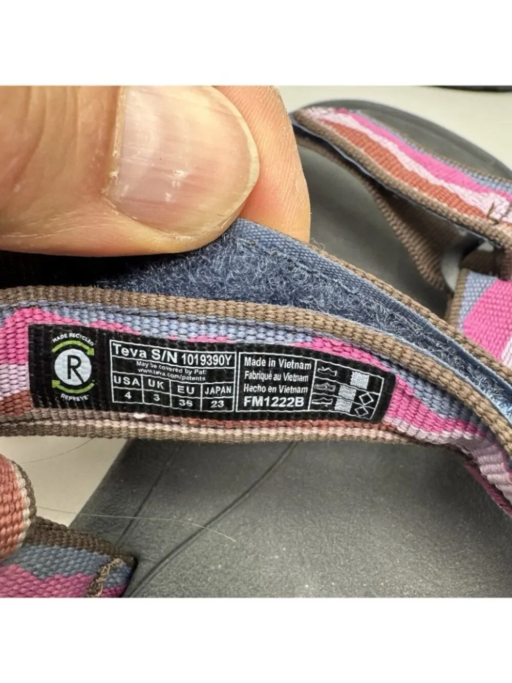 Teva Shoes Girls Size 4 Multi Color Sport Sandals Hook & Loop Hiking 1019390Y