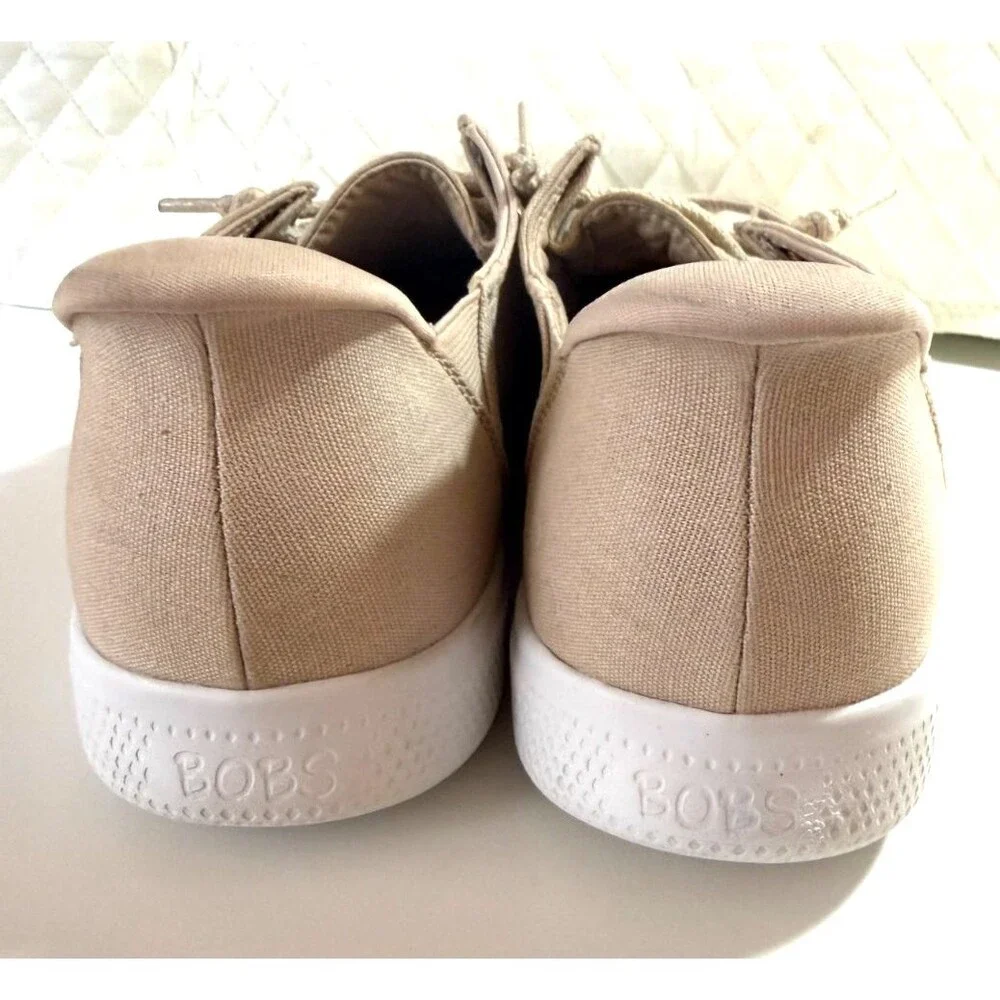 Skechers these bobs