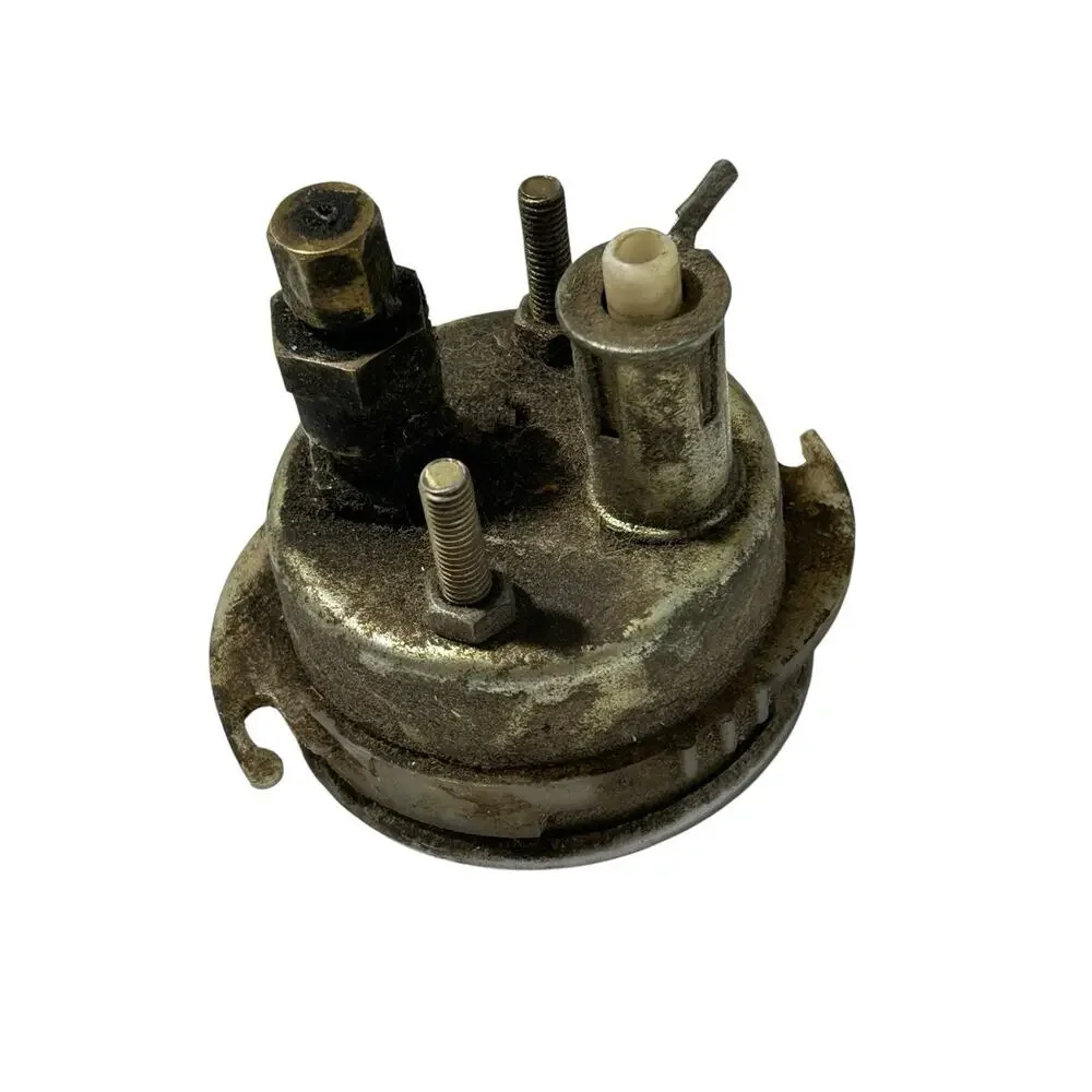 Unbranded vintage oil