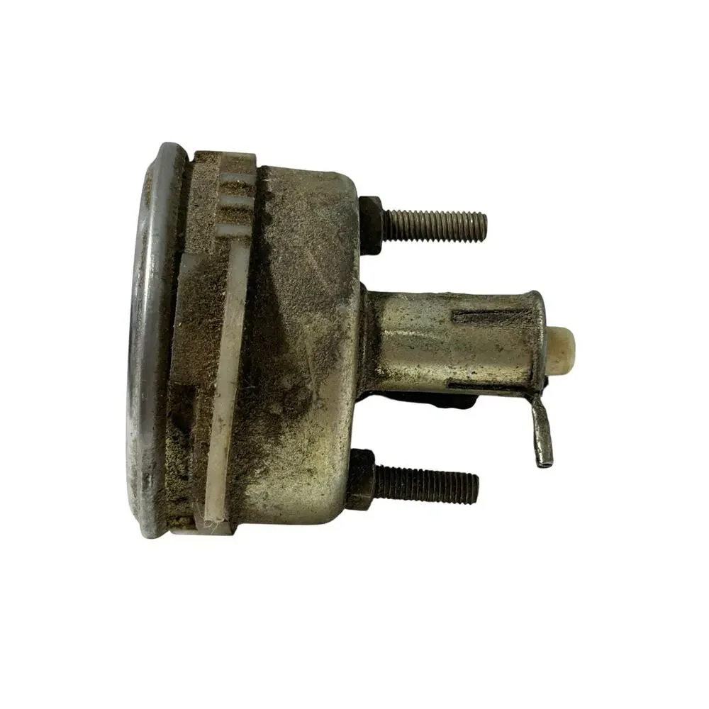Unbranded vintage oil