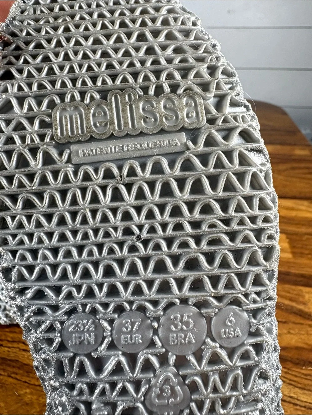 Melissa campana papel