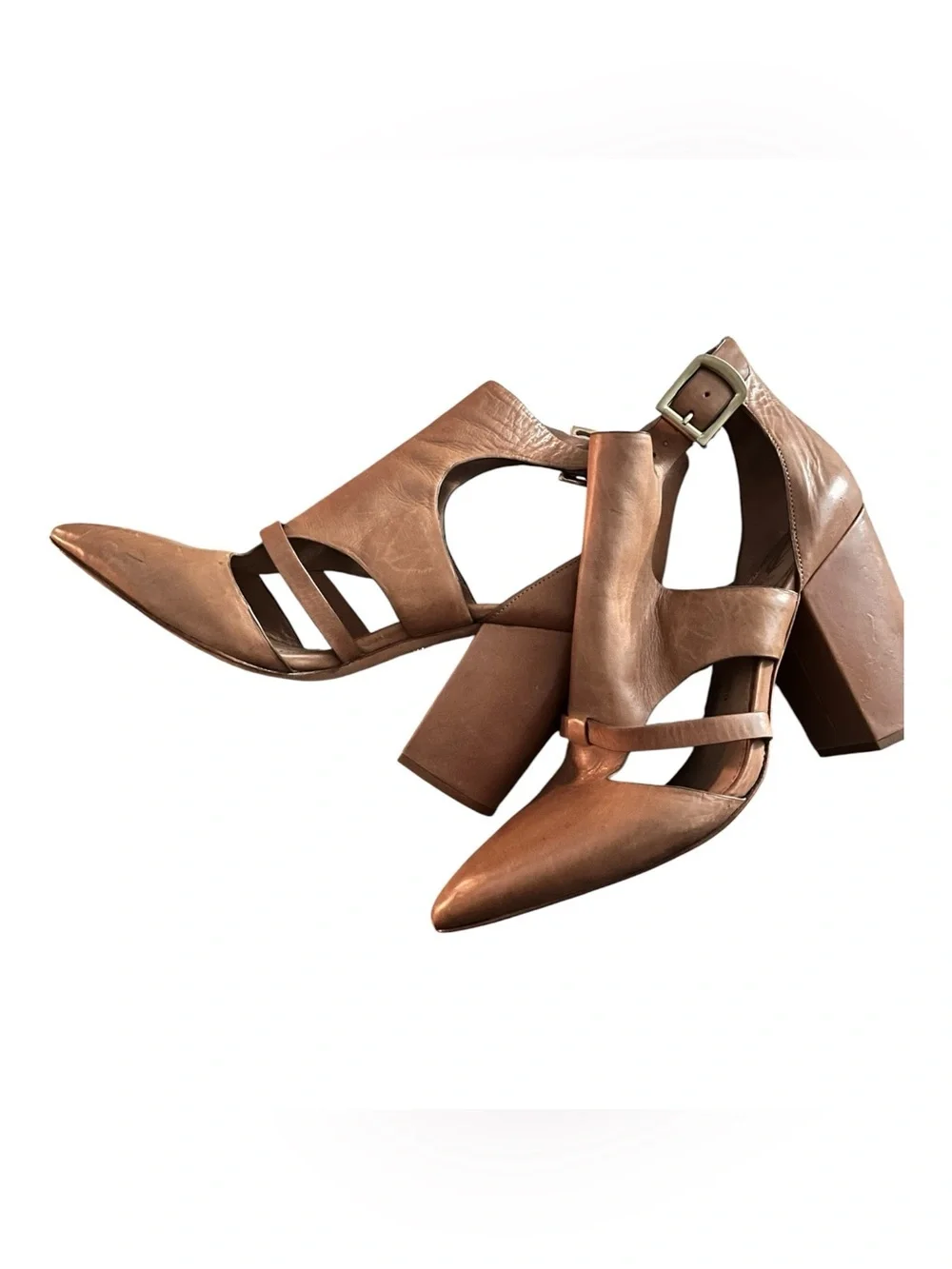 Vince Camuto vince camuto