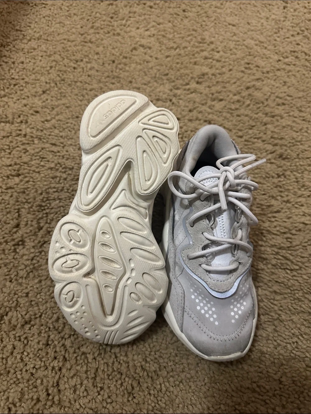 adidas Kids Light Gray ozweegos
