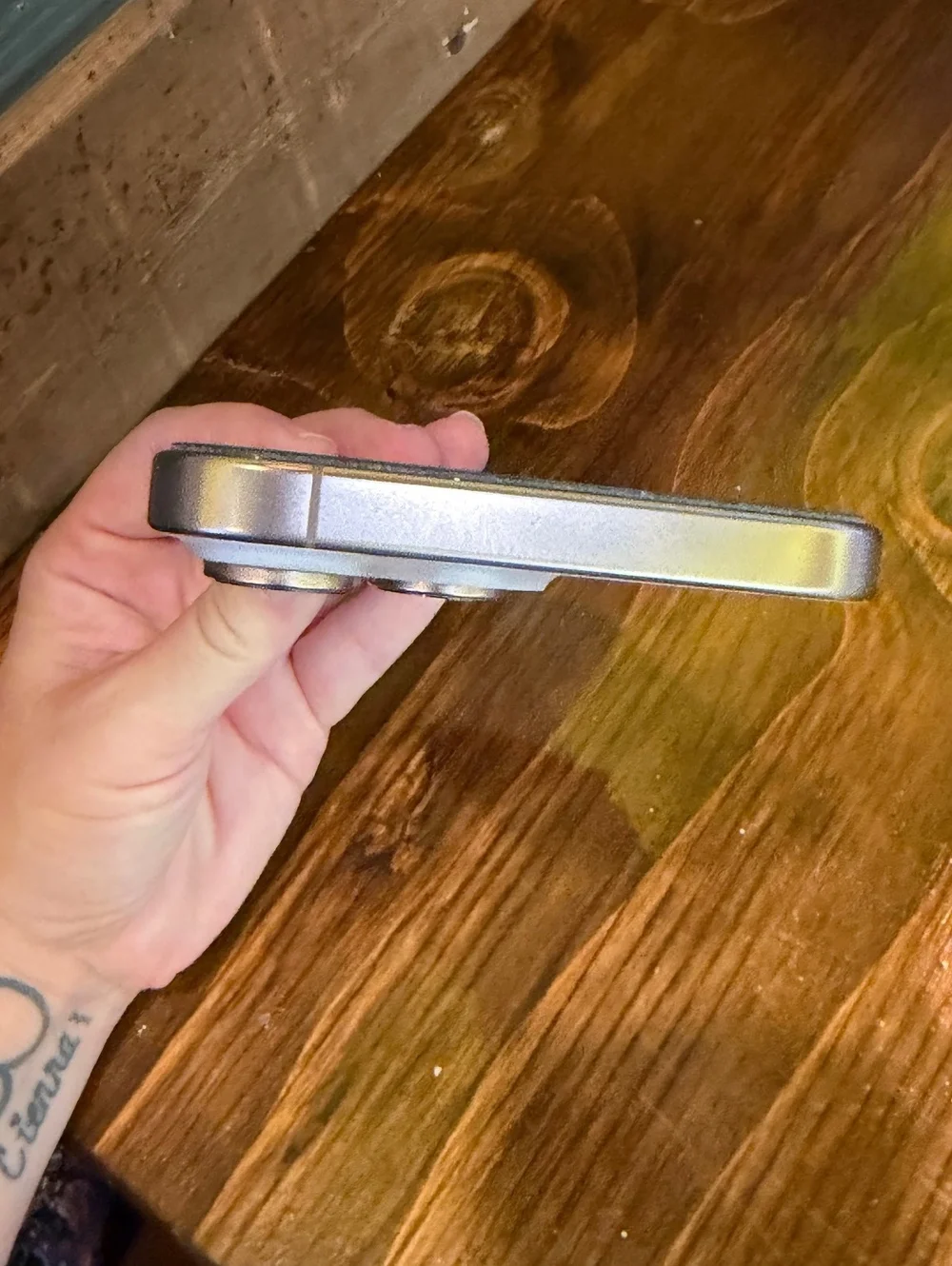 Apple iPhone 16 Pro Max 256GB Natural Titanium Unlocked 88% Battery