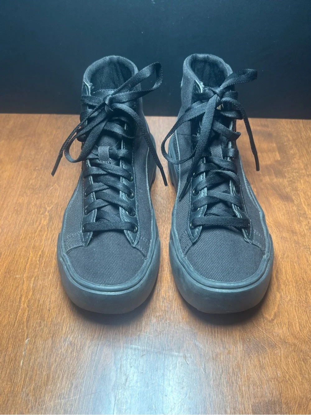 Puma kaia mid