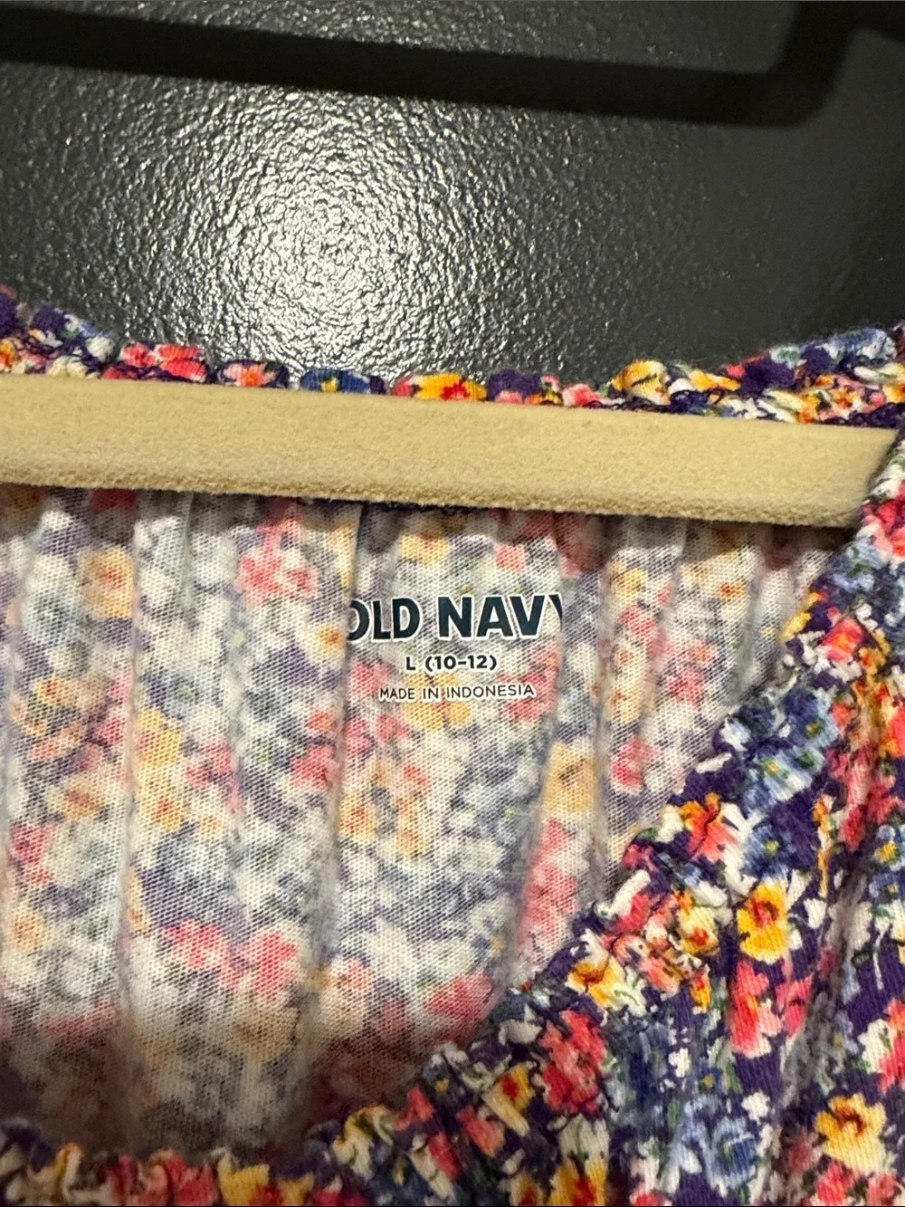 Old Navy girls pretty