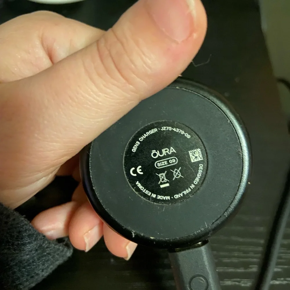 Oura charging dock