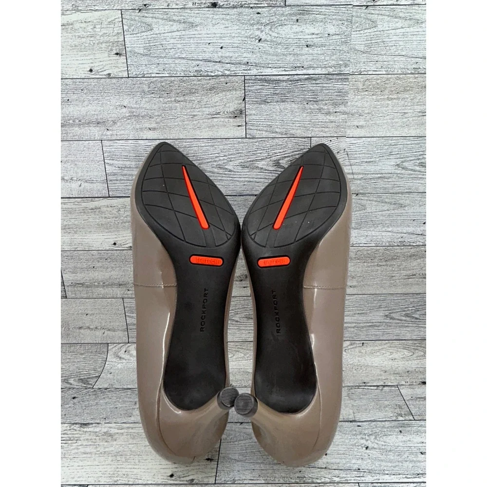 Rockport height cushioned